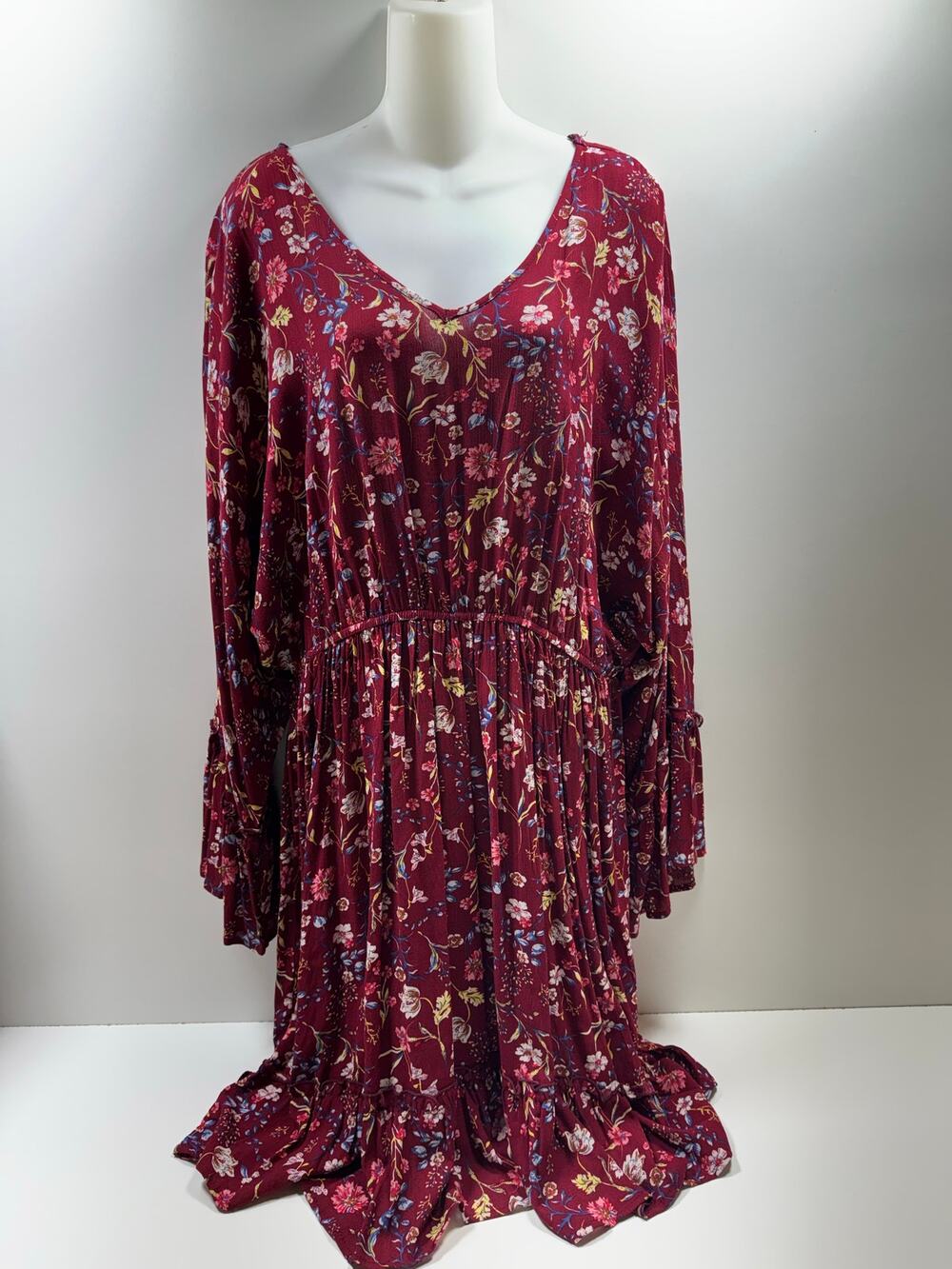Gigi’s Plus Women’s Dress Burgundy Floral Long Sleeve Ruffle Hem Boho Sz 1X